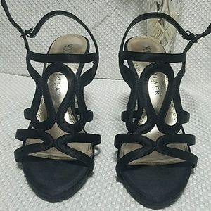 White House/Black Market shoes  sz7